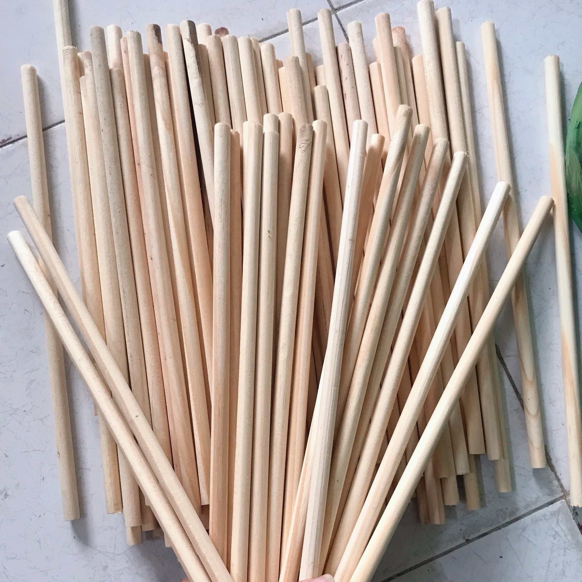 Unfinished Wooden Round Bars Round Dowels for DIY Craft Projects Wholesale Natural Wood Dowels