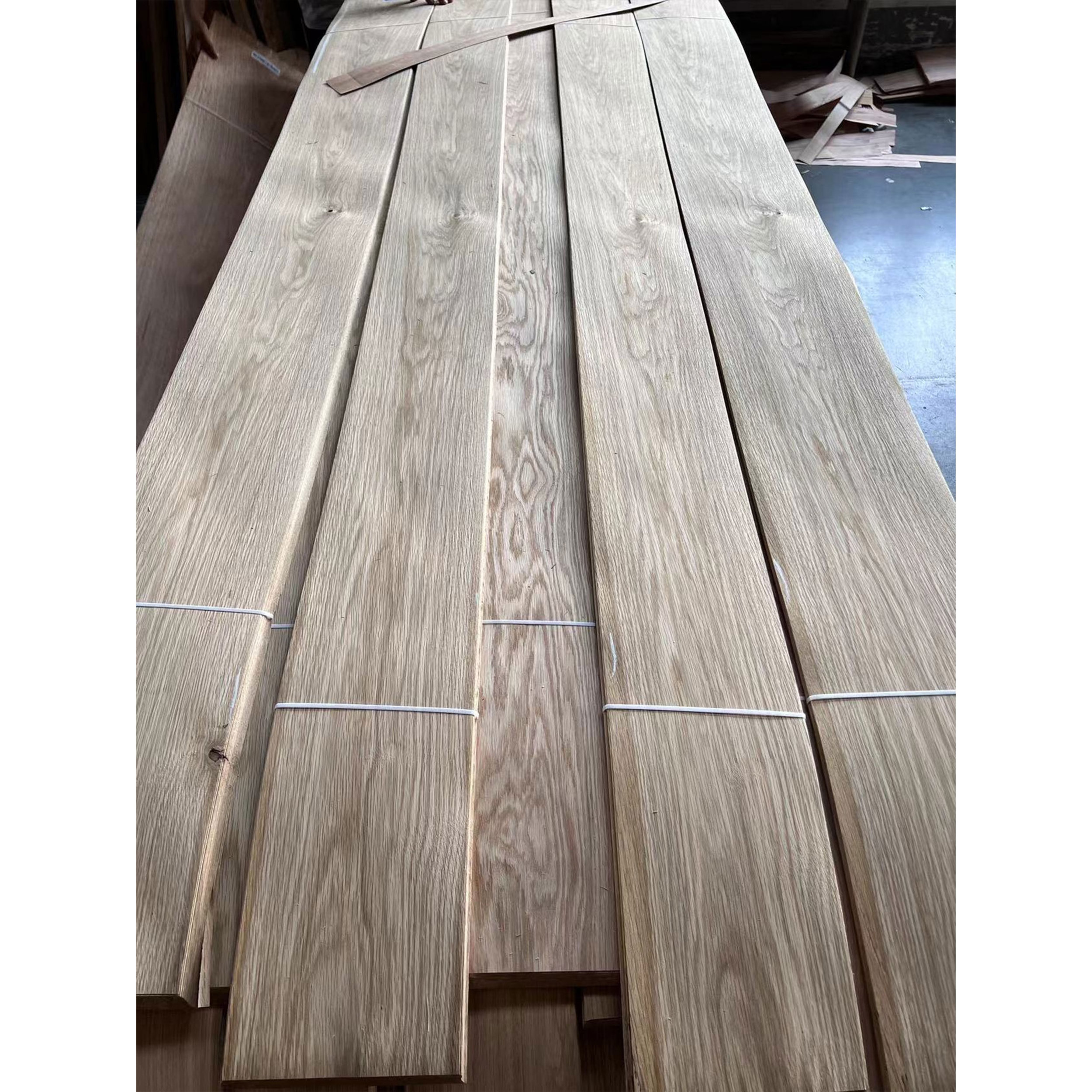 Hot Sale 0.2mm/0.3mm/0.45mm/0.5mm/0.6mm White ash Natural/Oak Veneer Natural White Oak Wood Veneer