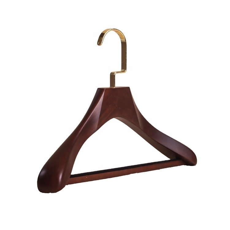 WinWin wholesales cedar wooden hanger for clothes wide suit hangers wood