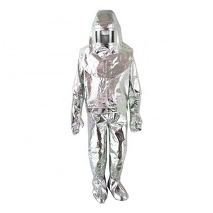 OEM aluminum foil insulation suit GB standard, customizable style fire protection suit