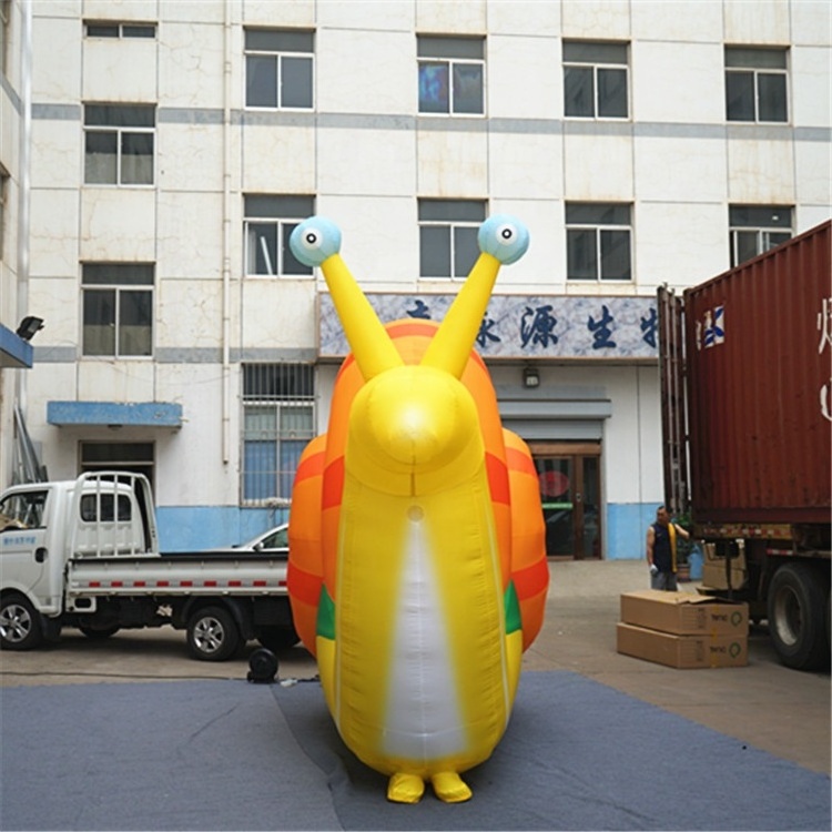 Event Parade decoration Inflatable Snail Costume Customized Giant Walking Inflatable Snail Cartoon for cityparade props