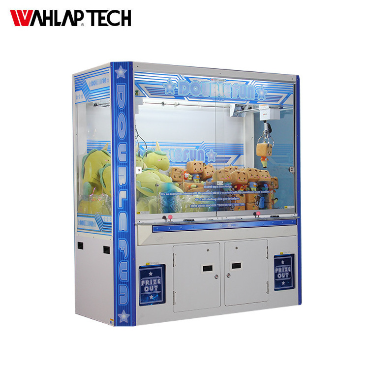 Factory price claw machine game toy doll gifts human claw crane game machine