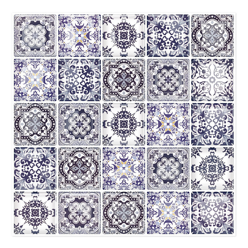 Vintage Bilbao 10'' x 10'' Peel and Stick Mosaic Tile in blue/white