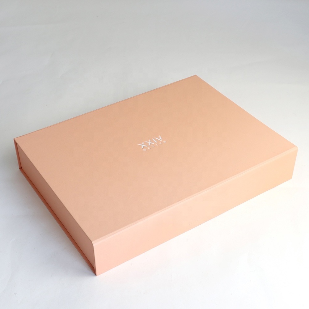 Eco Friendly Cardboard Rigid Magnetic Box with Foam Insert for Clothes T-shirt Clothing Gift Box