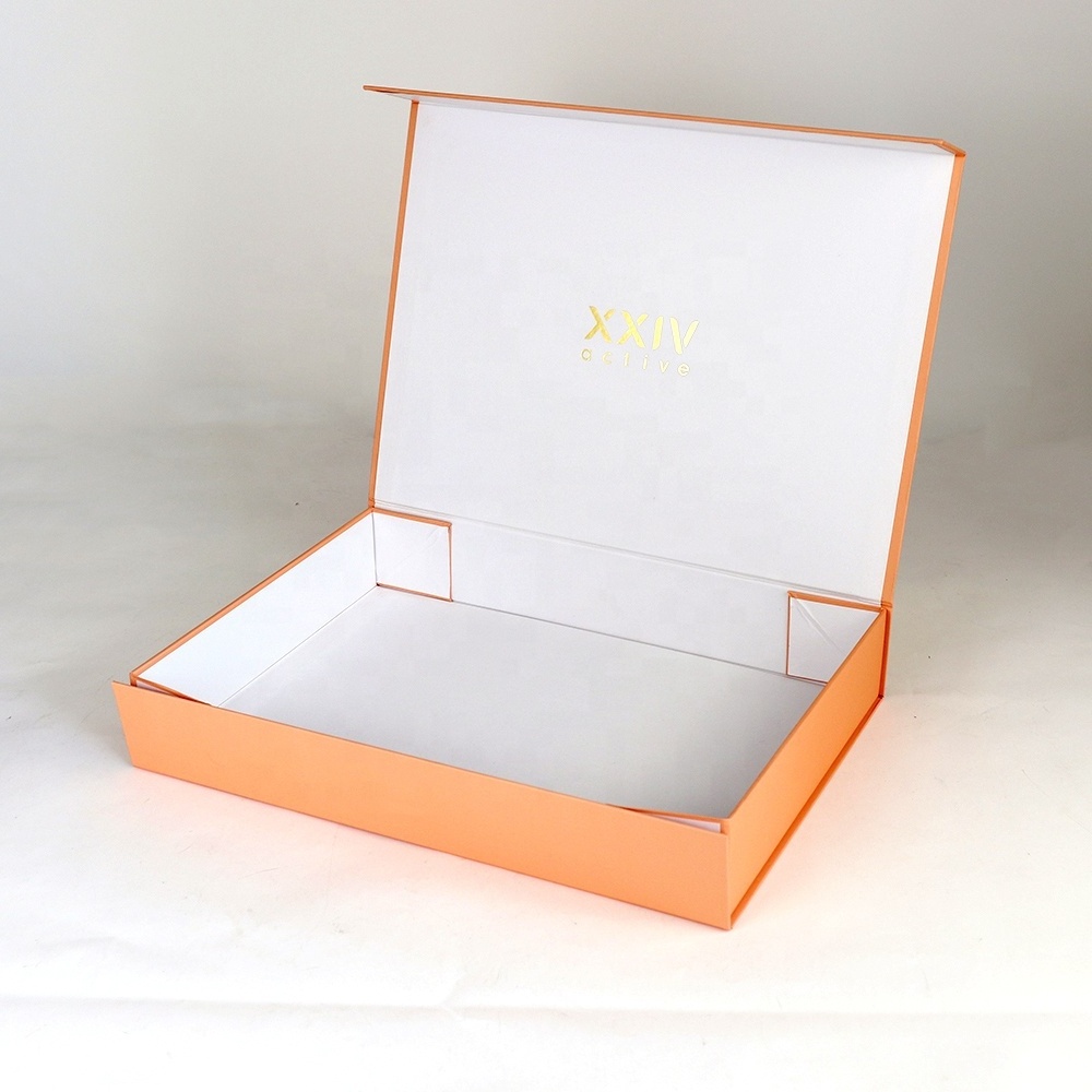 Eco Friendly Cardboard Rigid Magnetic Box with Foam Insert for Clothes T-shirt Clothing Gift Box