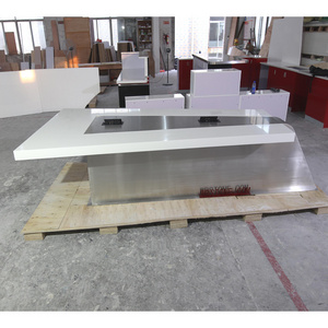 Modern design customized size glossy solid surface triangle shape commercial meeting conference table