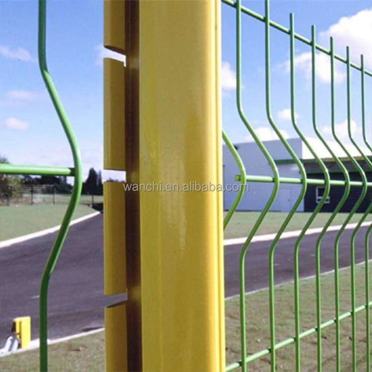 Hot sale Stainless Steel Fence Wire Mesh Welded  3d curved wire mesh fence