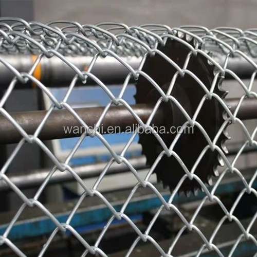 Wholesale customized chain link fence roll 50ft/pvc chain link fence for kenya