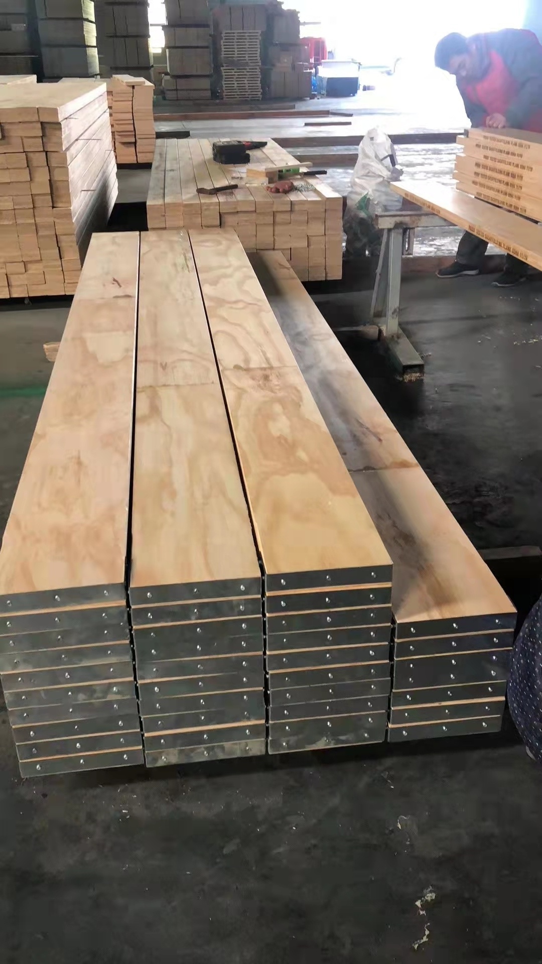 LVL pine glulam beams prices for house frame