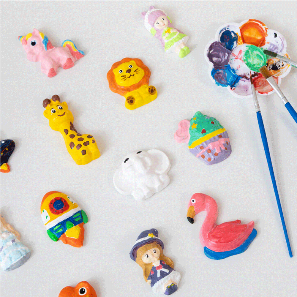 New Product 2022 Hand DIY Toys Gypsum Paint Graffiti Set Plaster Figurines Gypsum Drawing Fridge Magnet Customised For Kids