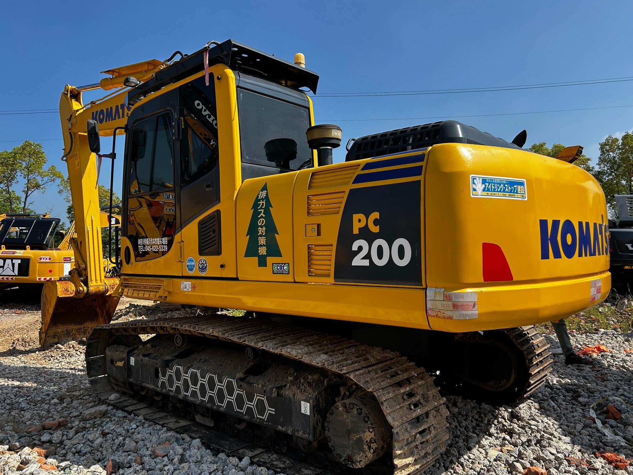 Original Komatsu pc200 Excavator/Japan Used 20 ton Komatsu 200 PC200-8  Excavator at Low Price Sale