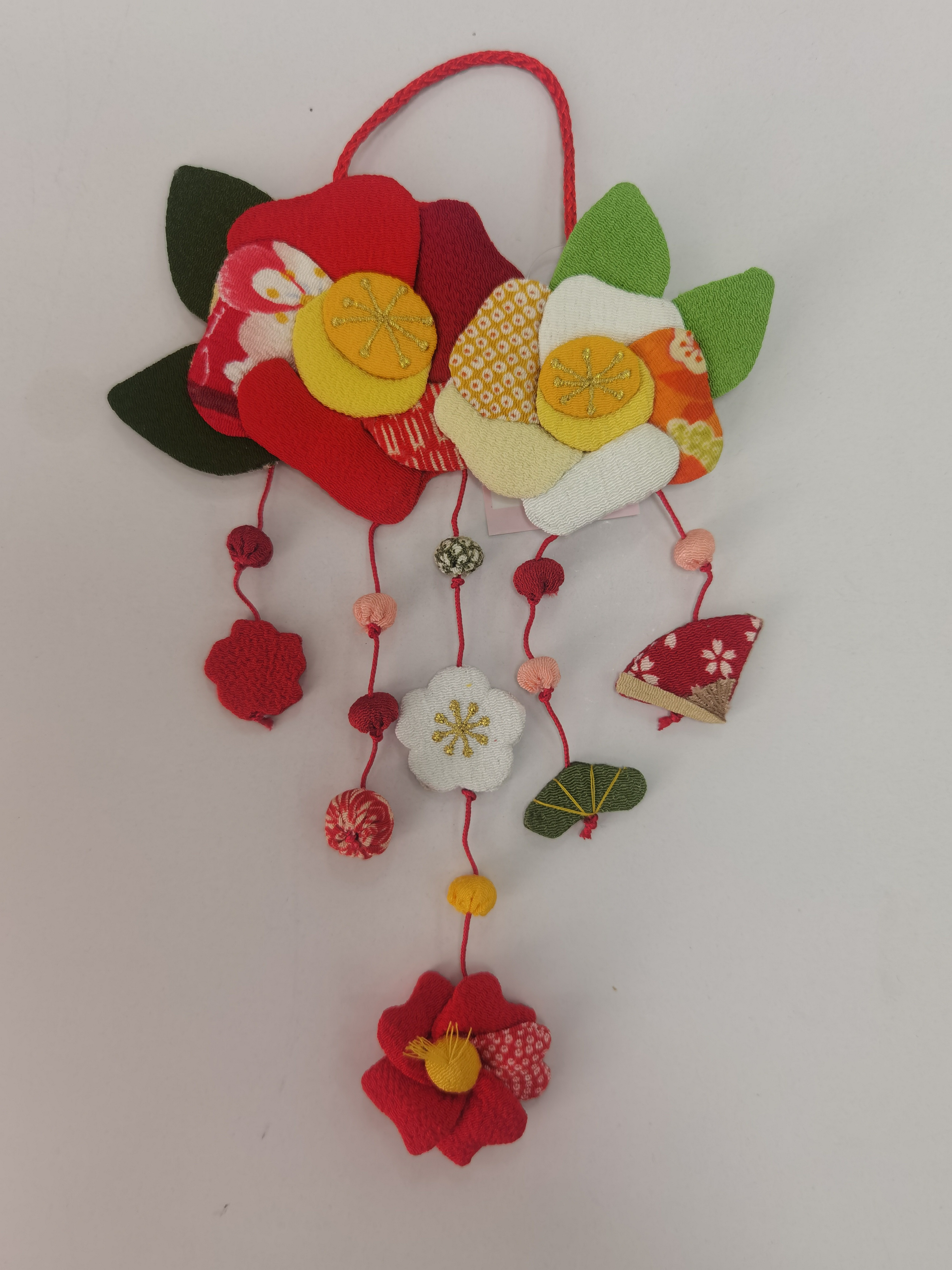 Good Quality Handmade Japanese Hanging Toys Flower Art Wall Decoration Fabric For Home Decoration