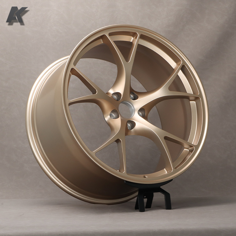 Wangu Alfa Romeo Hub One-piece Forged Wheel Rims Champagne Gold Aluminum Alloy 16~24 Inch for Bbs Customized Aluminium Alloy