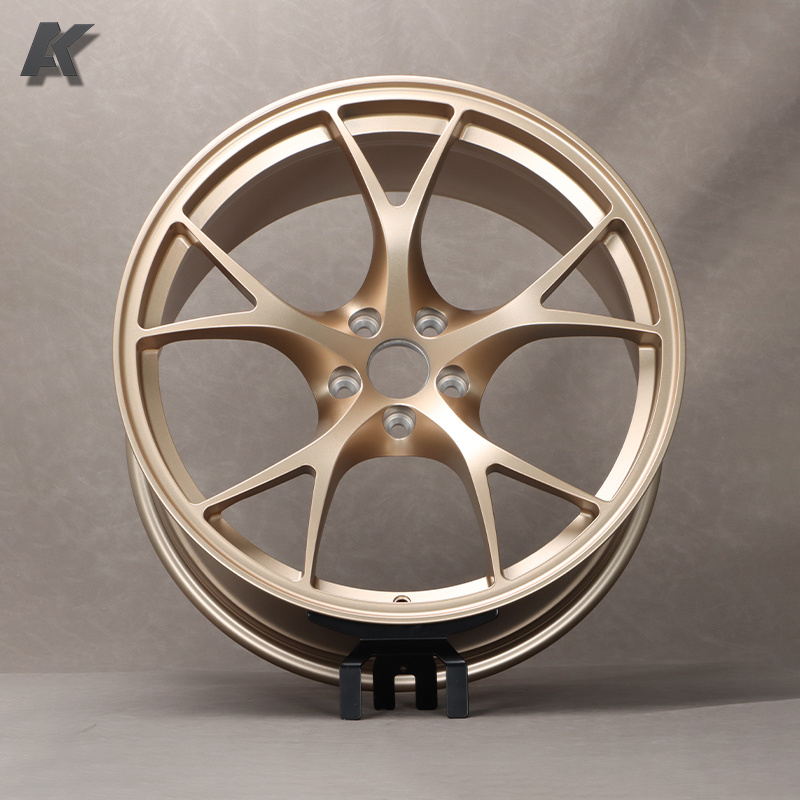 Wangu Alfa Romeo Hub One-piece Forged Wheel Rims Champagne Gold Aluminum Alloy 16~24 Inch for Bbs Customized Aluminium Alloy