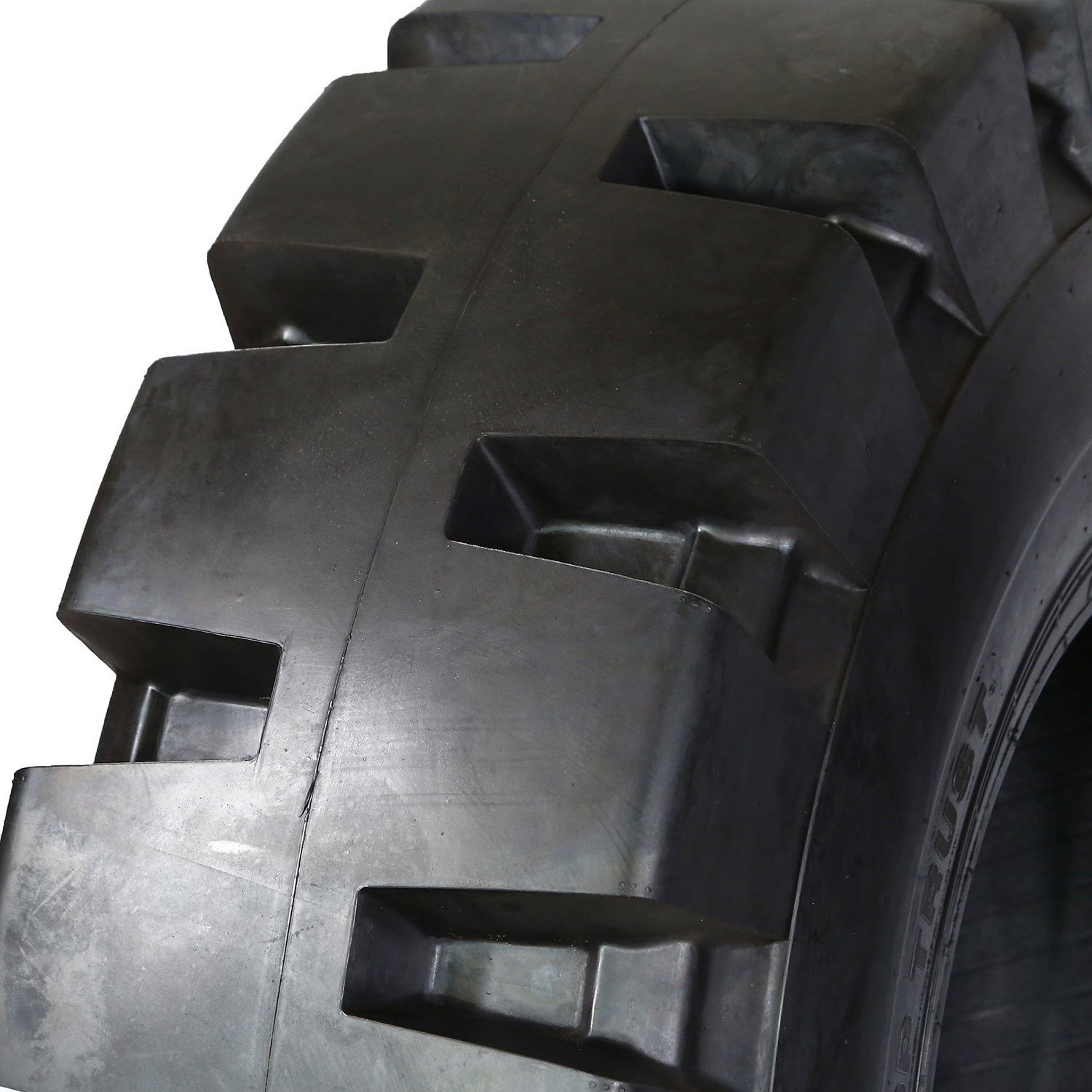 WANGYU L-5 20.5-25 OTR China Supplier Loader Tires