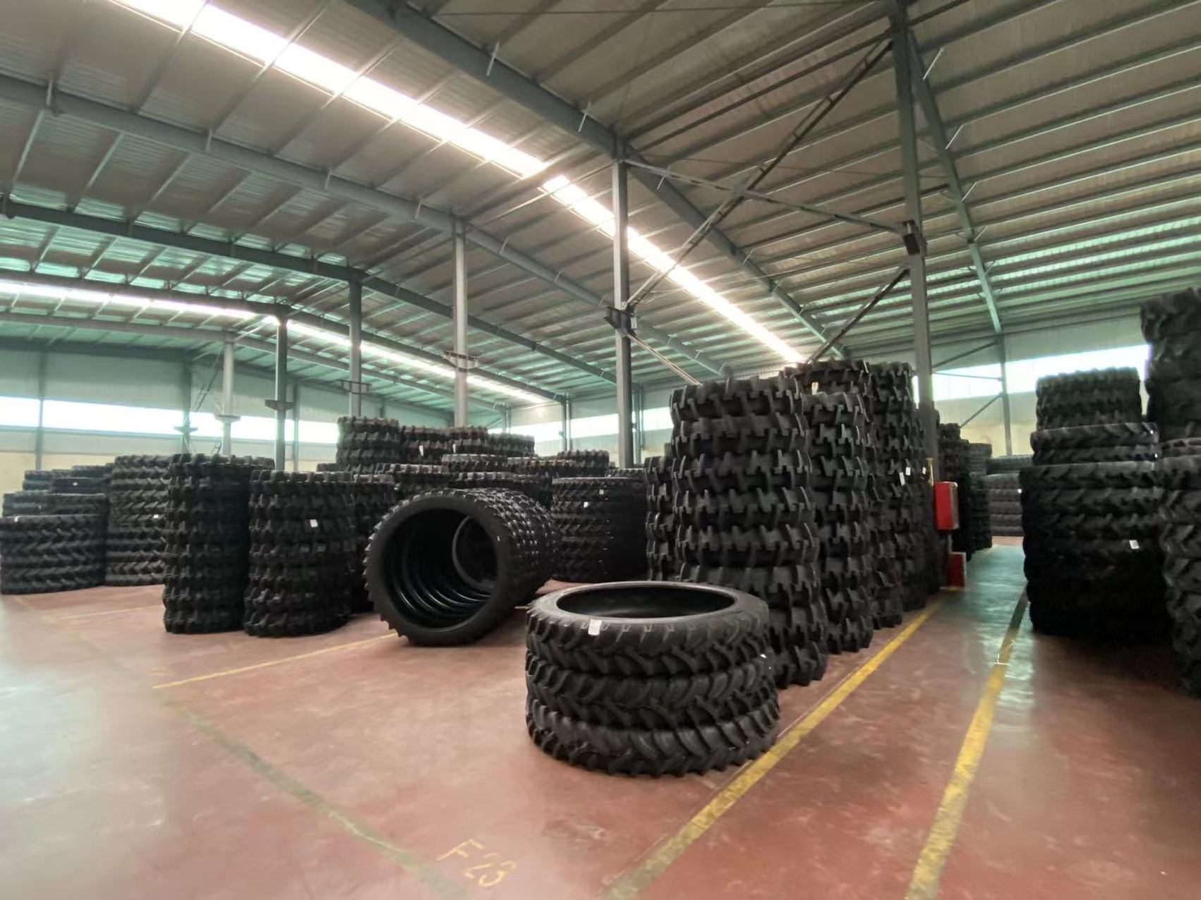 18.4 26 30 34 38 42 inch Agriculture Tractor tires with tube