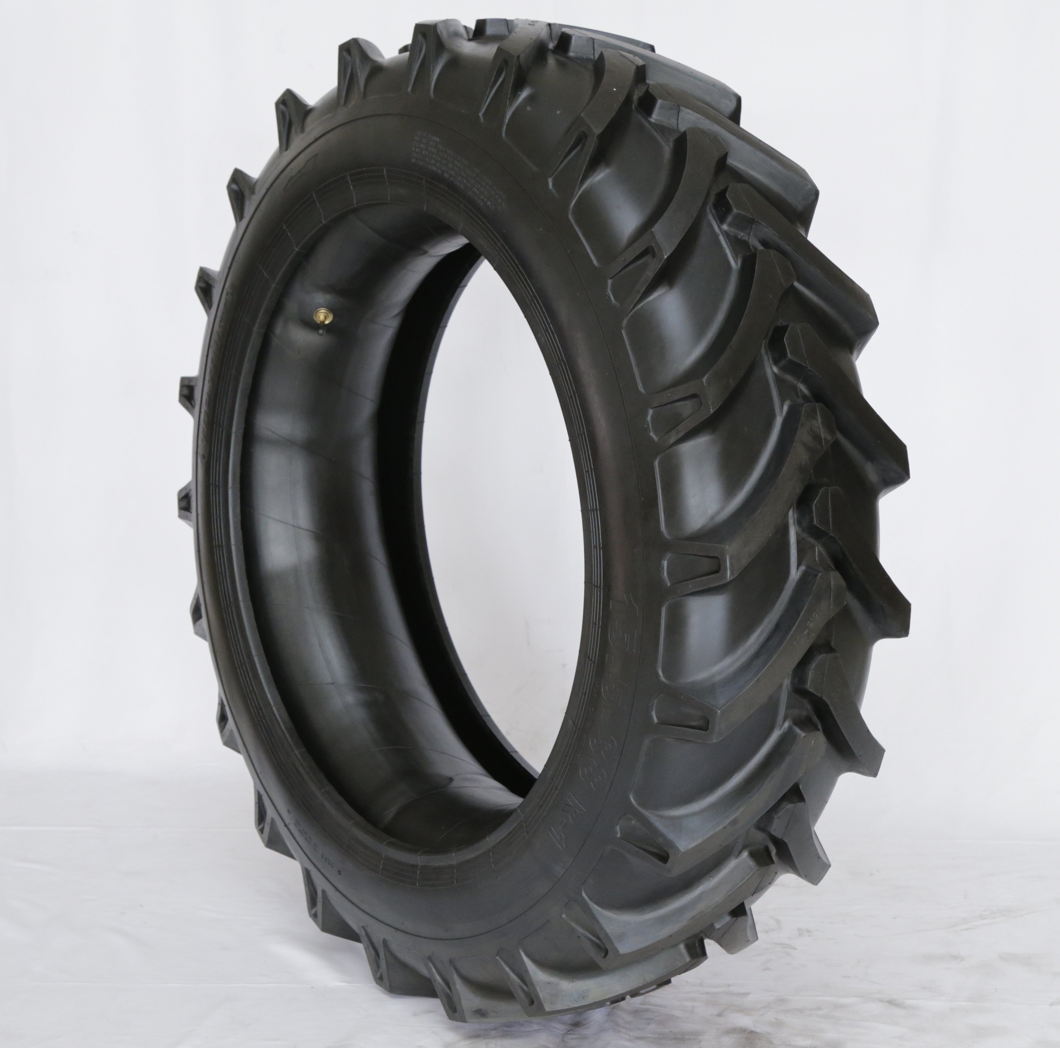 Agricultural tyre 15.5x38 R1 widely used famous tire brand TOP TRUST