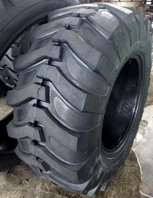 R4 industrial tire sizes 16.9-28 19.5L-24