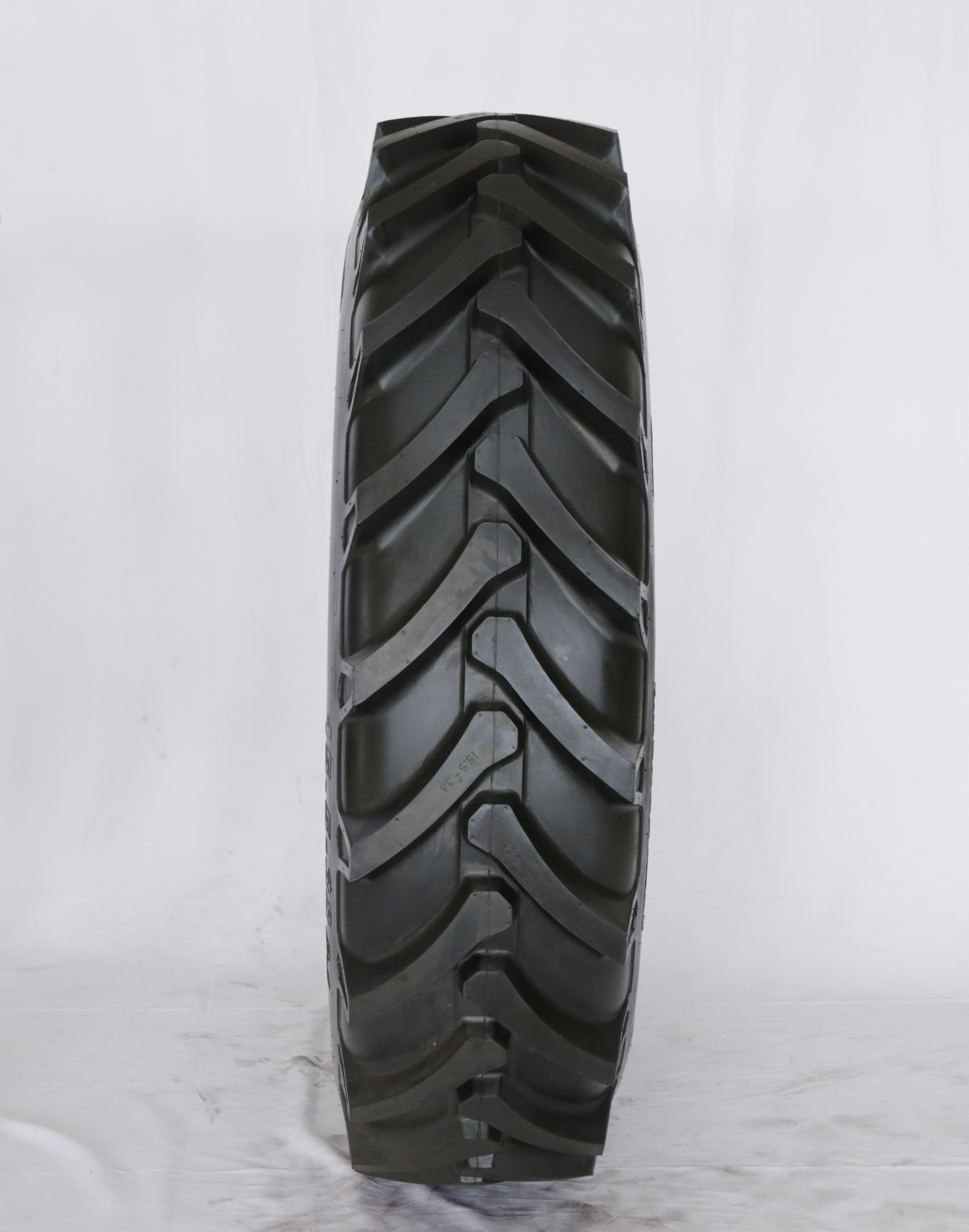 Agricultural tyre 15.5x38 R1 widely used famous tire brand TOP TRUST