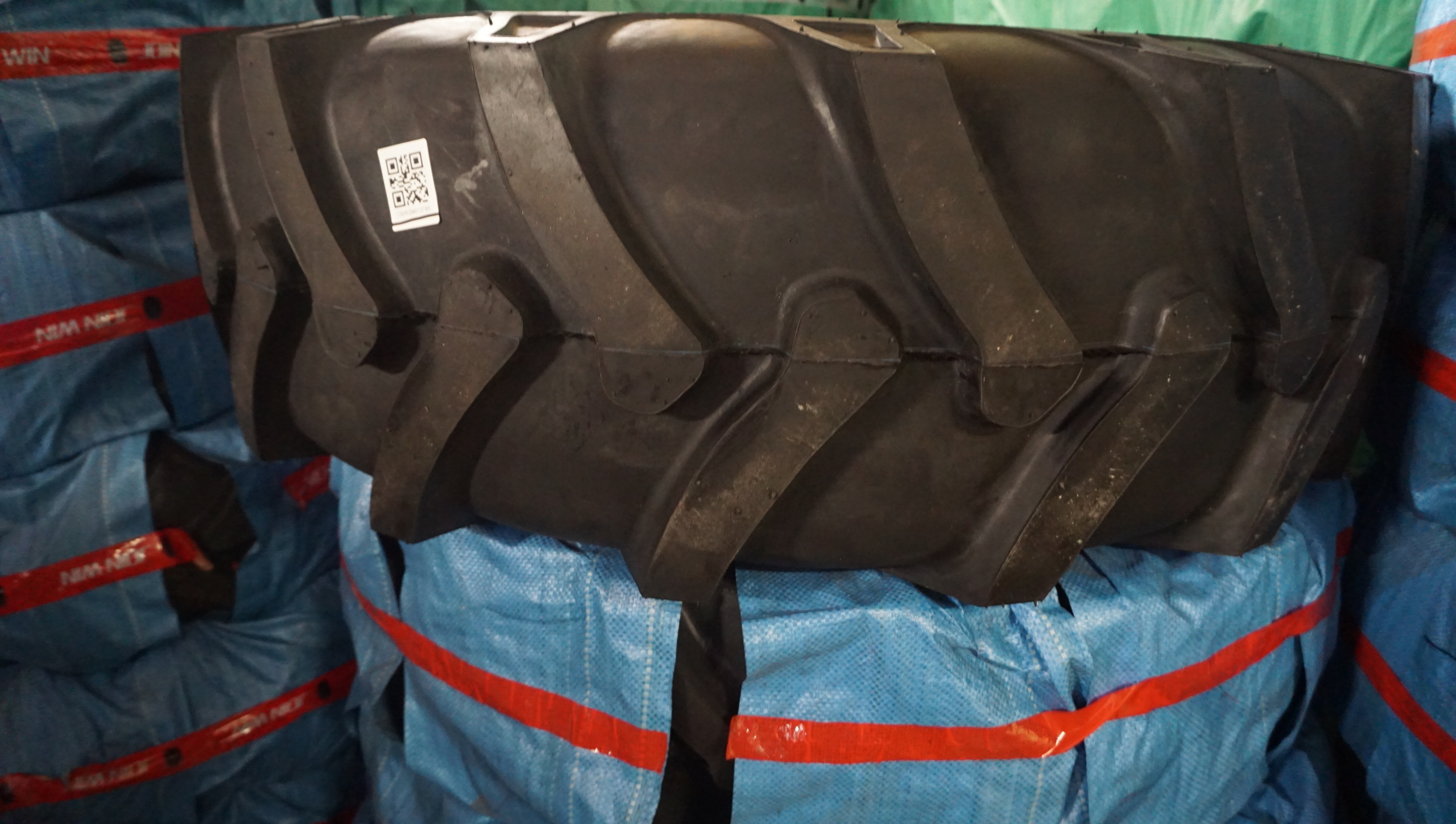 China factory R1 18.4 38 tractor tires for sale