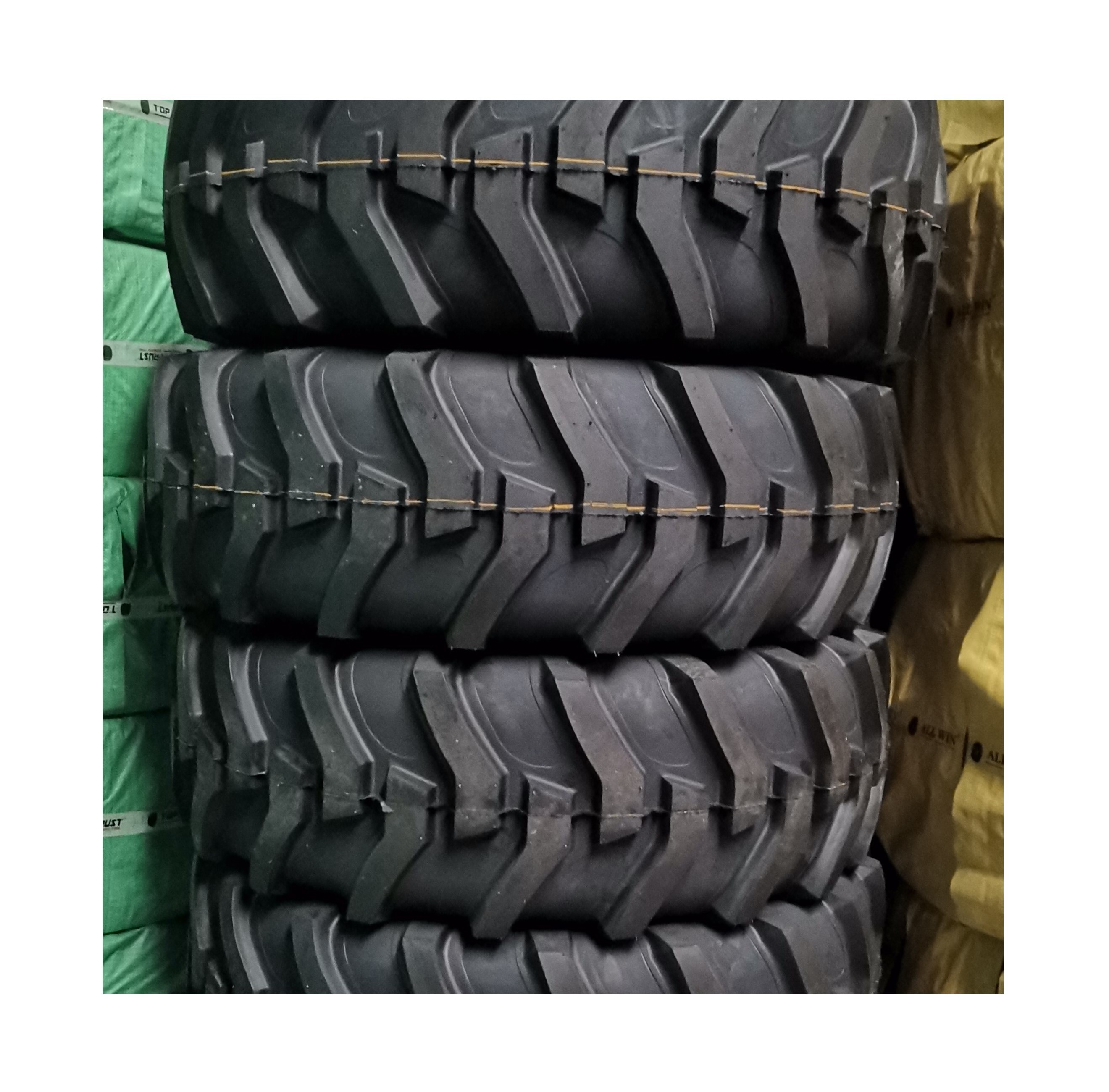 21L 17.5L 19.5L 24 inch OTR tyre R4 tubeless Llantas tyres for Backhoe