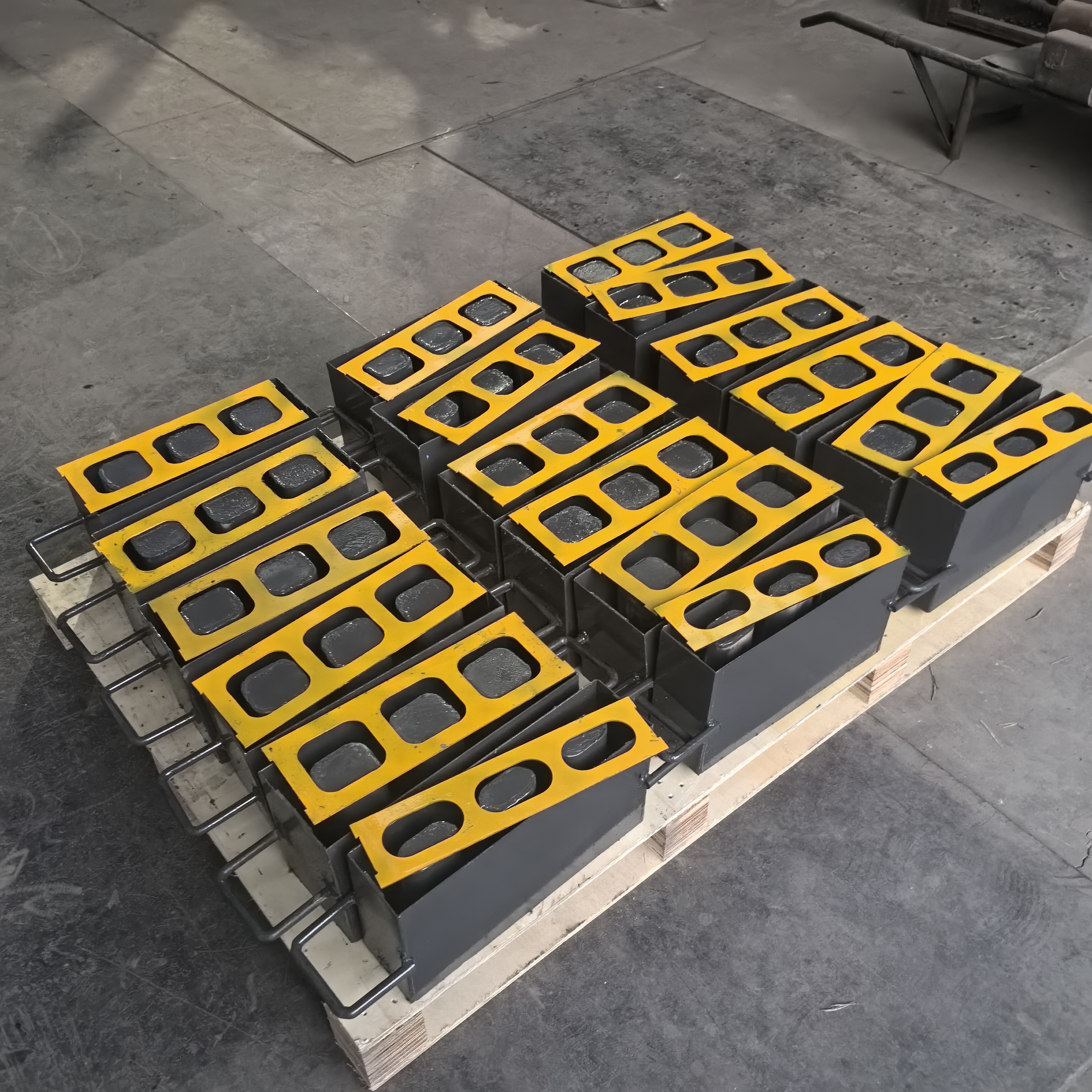 Mini Manual Hollow Brick Mould Making Machinery New Condition Cement Brick Force Machine for Manufacturing Plant Use