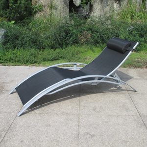 Factory Direct Sale Outdoor Sun Lounger Multi color Patio Swimming Pool Chair Backrest Adjustable Aluminum Beach Sunbed