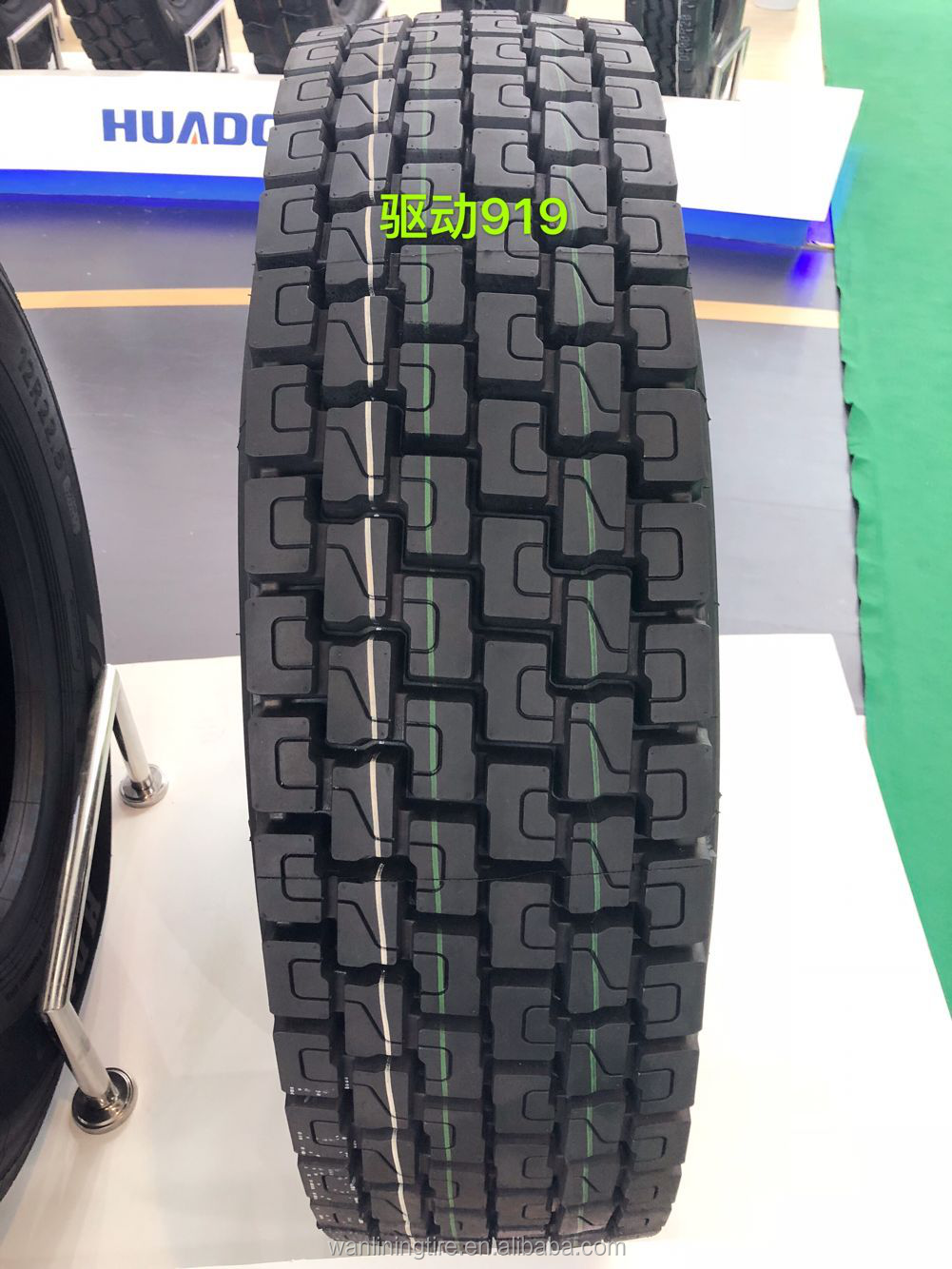 high quality Heavy duty dumper truck tyre 11r22.5 12r22.5 with DOT ECE certificates