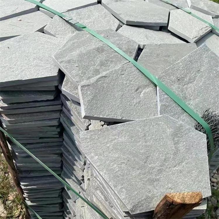 2021 hot selling cheap rustic flagstones stepping stones crazy stone tiles price