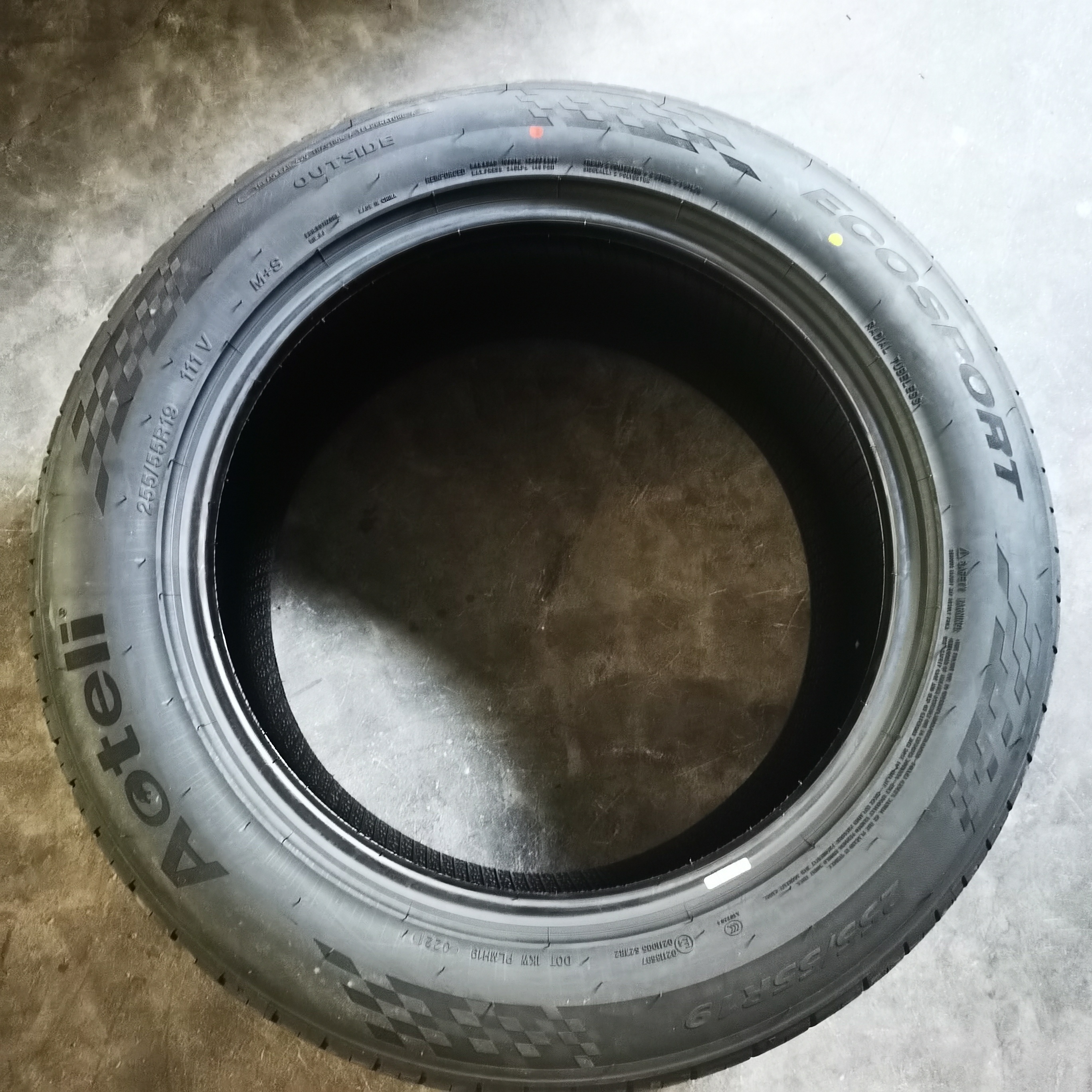 cheap car tyres  l688 linglong/aoteli /linglong /superhawk brand tyres 225/55/18   255 40 18    225 55 19