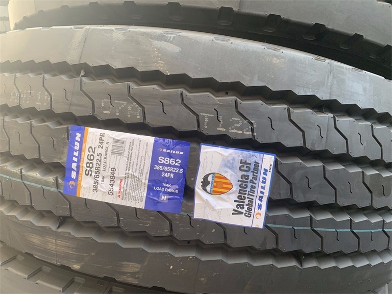 Chinese Wholesale Sailun/Jinyu Famous Brand 11R22.5 12R22.5 295/80R22.5 315/80R22.5 385/65R22.5 tires for trucks