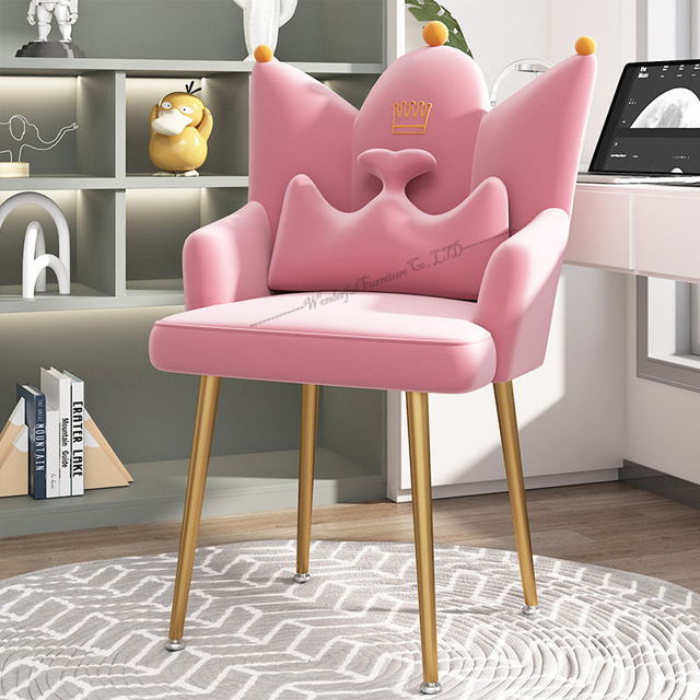 Cute Style Crown Chair High Quality Velvet Home Study Chair For Kids