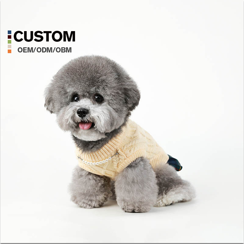 Wholesale Luxury Knit Dog Sweater Dress Floral Pattern Cotton Yarn Pet Clothes for Winter and Spring Christmas