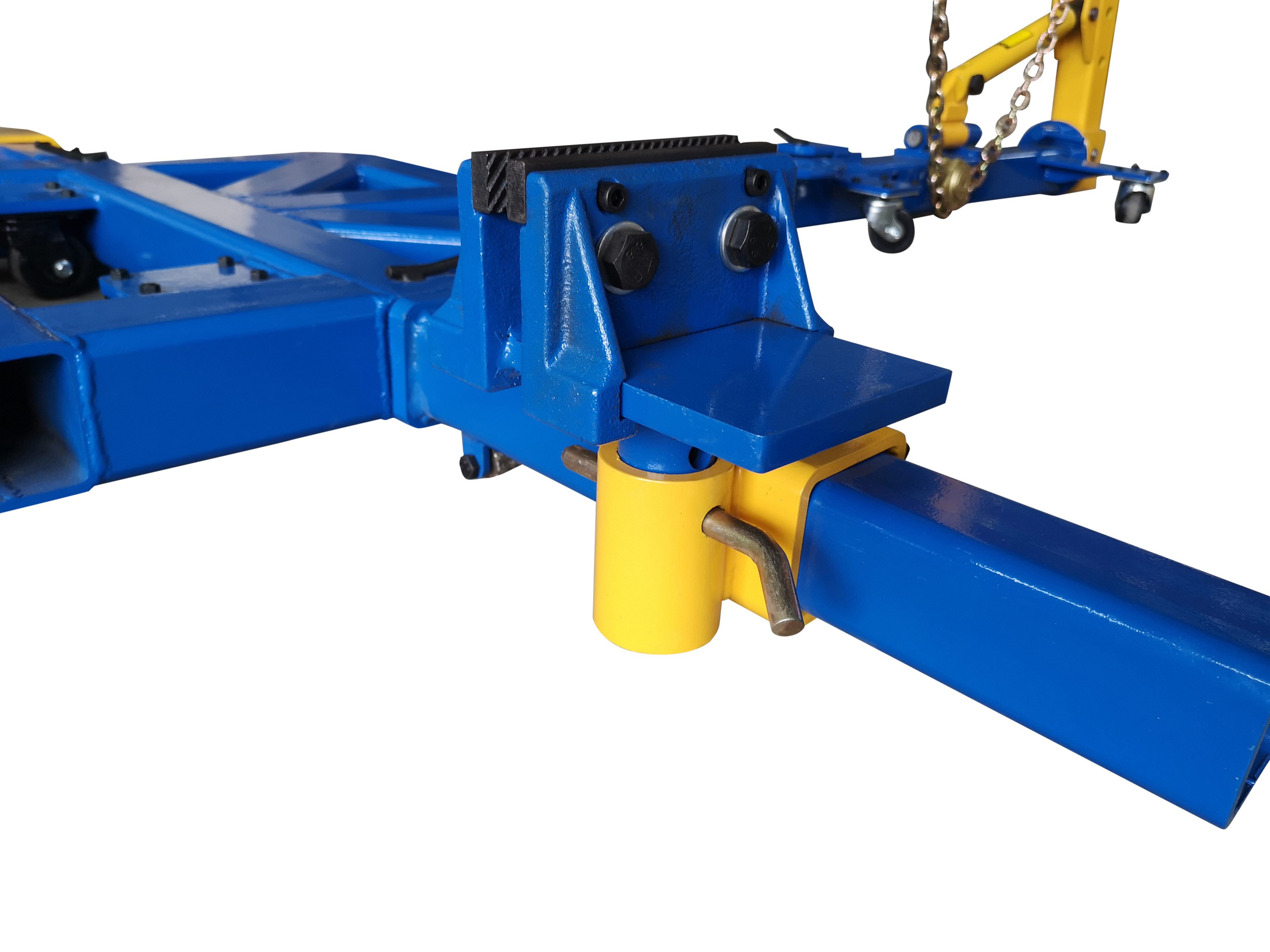 Auto Body Chassis Liner Frame Pulling Machine