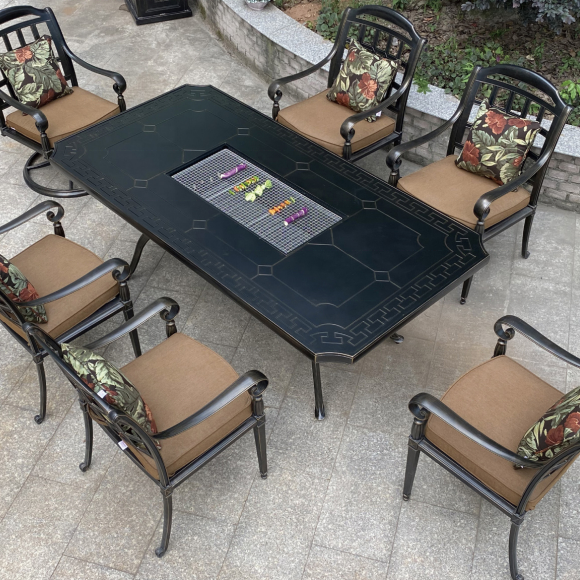 2021 New design Garden Garden balcony villa Hotel hotel sales outdoor metal cast aluminum barbecue hot pot tables and chairs