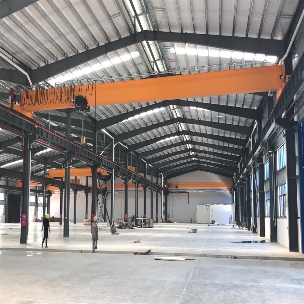 Chinese cheap ready made construction warehouse design steel structure warehouse