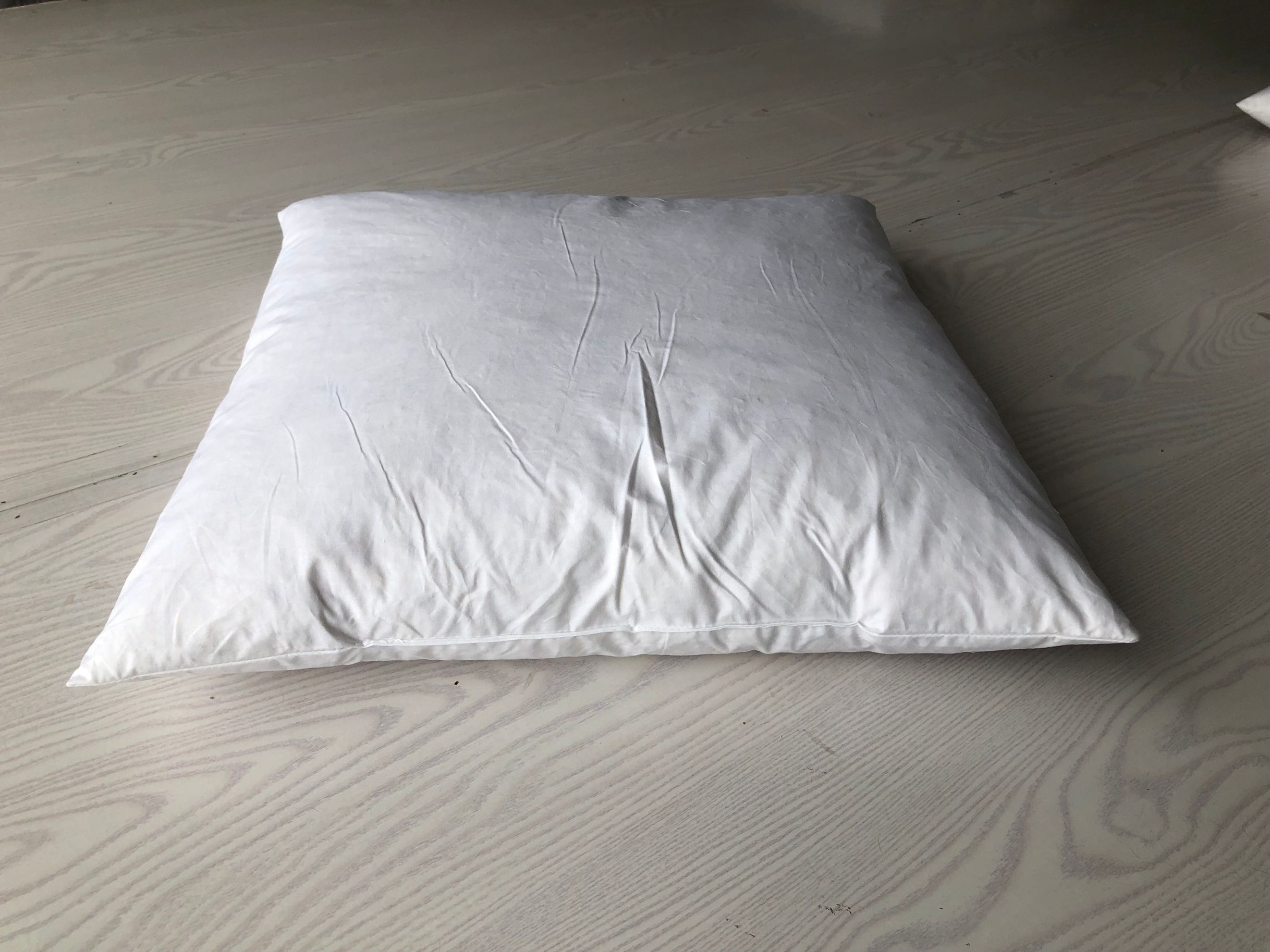 Wholesale Cheap Cotton Cover Duck Down Pillow Feather Cushion Insert