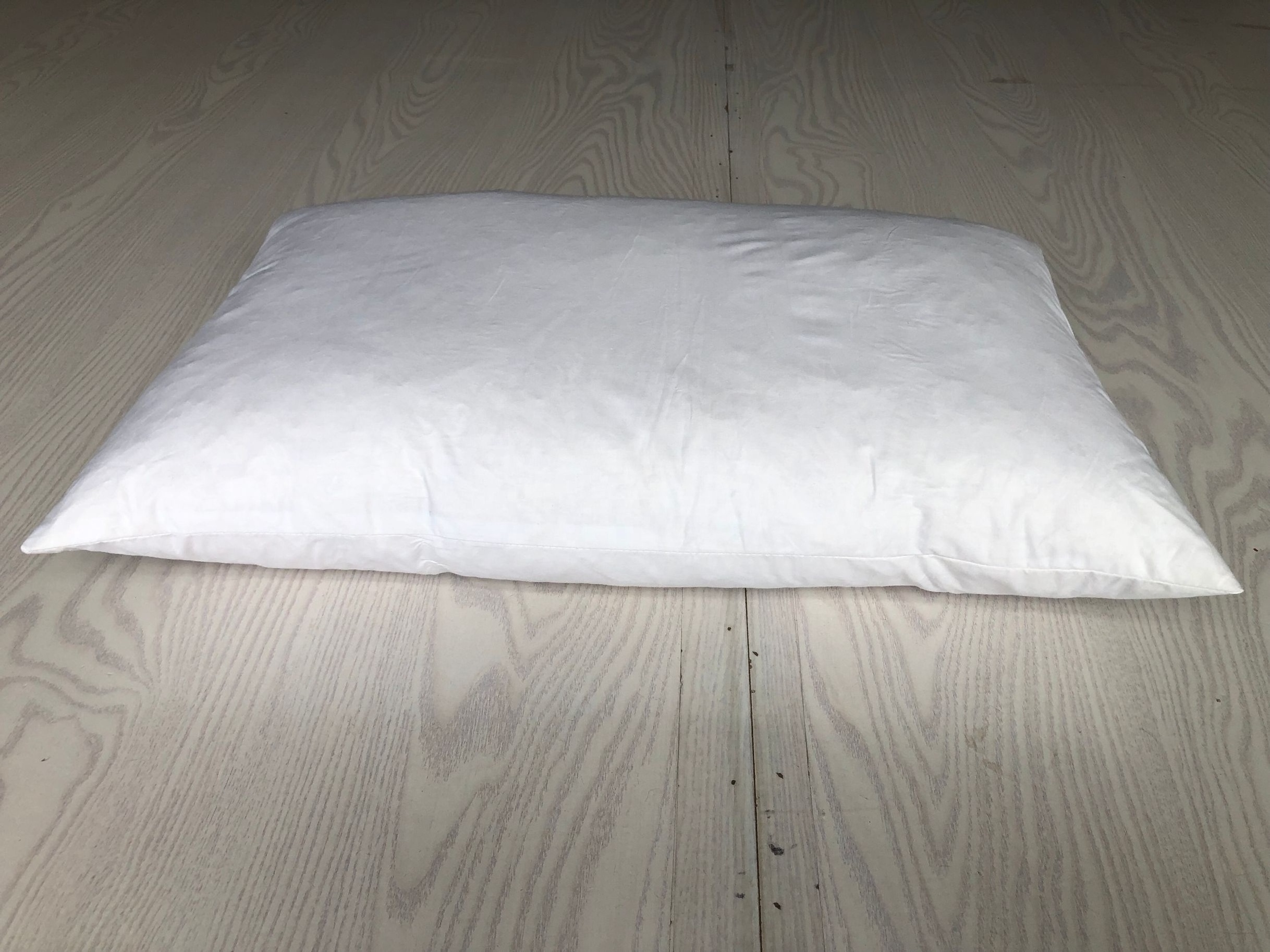 Wholesale Cheap Cotton Cover Duck Down Pillow Feather Cushion Insert