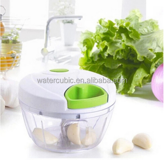 Hot selling Creative household manual kitchen hand held food chopper pull string vegetable chopper