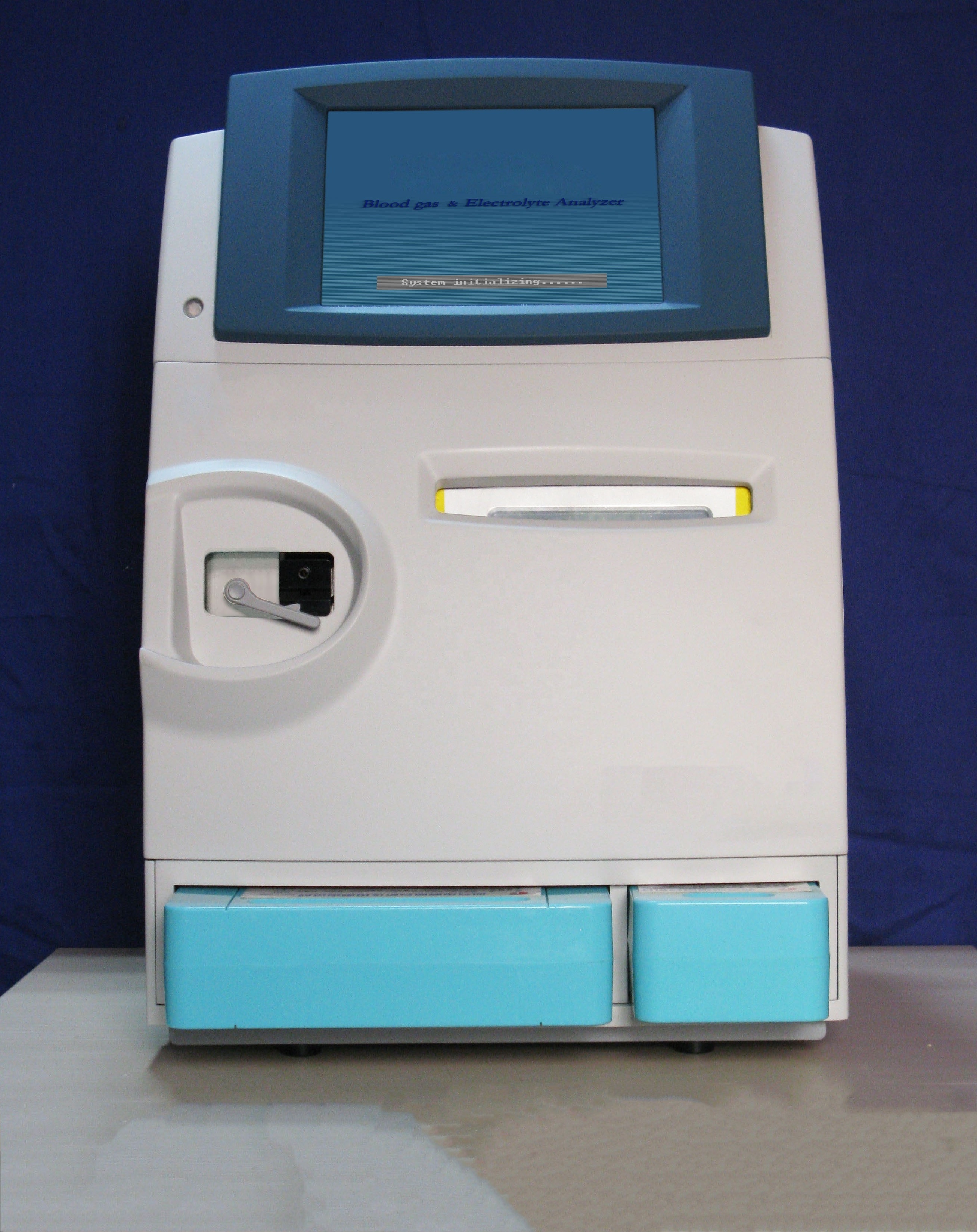 Fully automated blood gas electrolyte chemistry analyzer MSLAB36