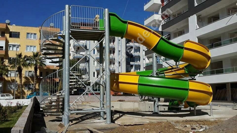 China Supplier Water Sports Amusement Park Fiberglass Water Park Slides For Sale