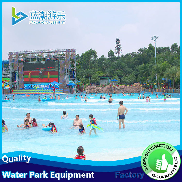 Large water park swimming pool artificial wave machine