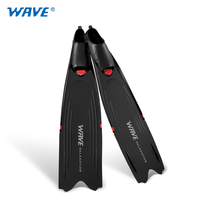 Free diving enthusiasts and professionals use large and powerful soft deep diving fins