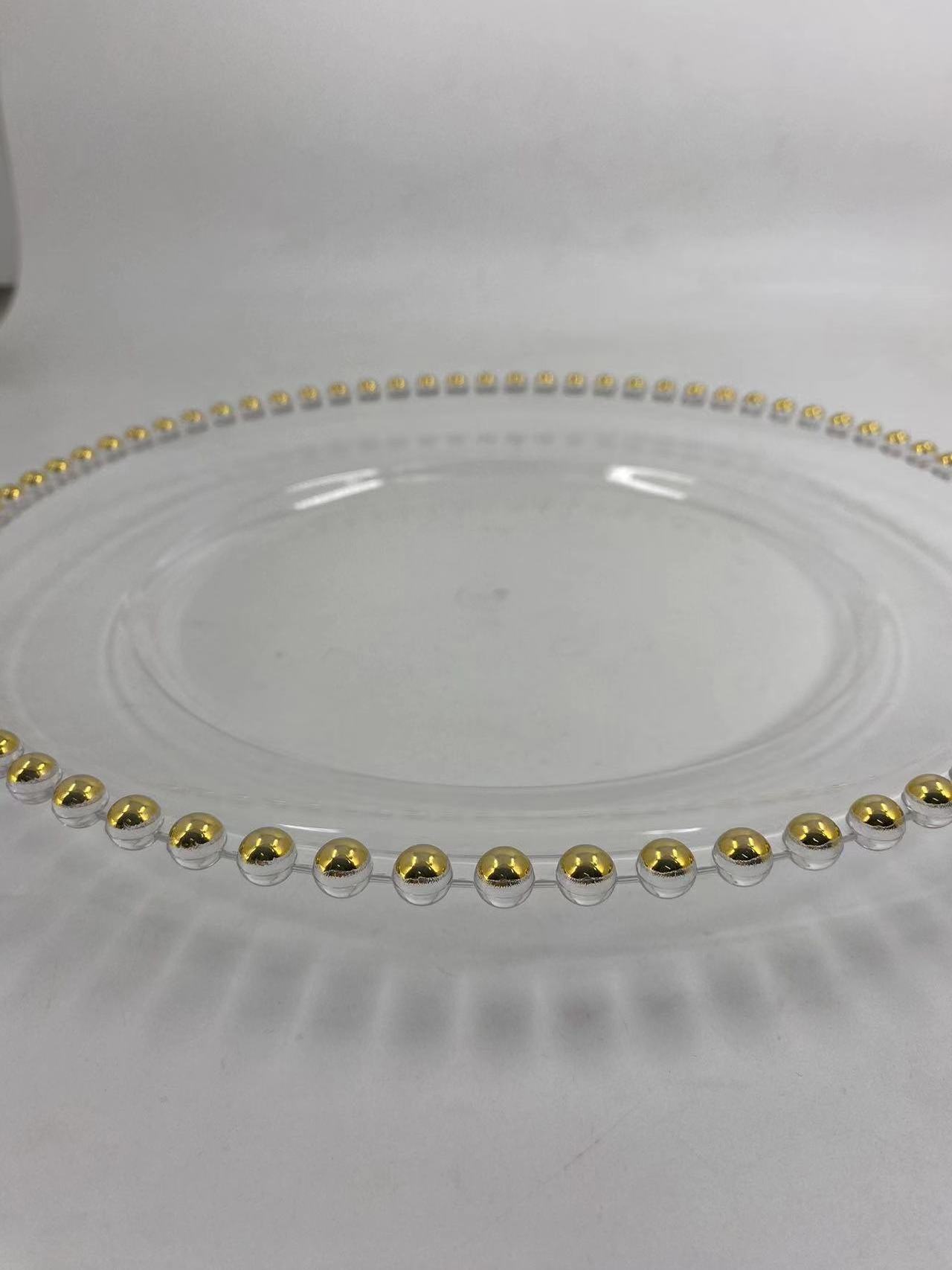 oem bulk Transparent Elegant Beaded pearl gold beaded clear party restaurant dinner charger plates with gold rim