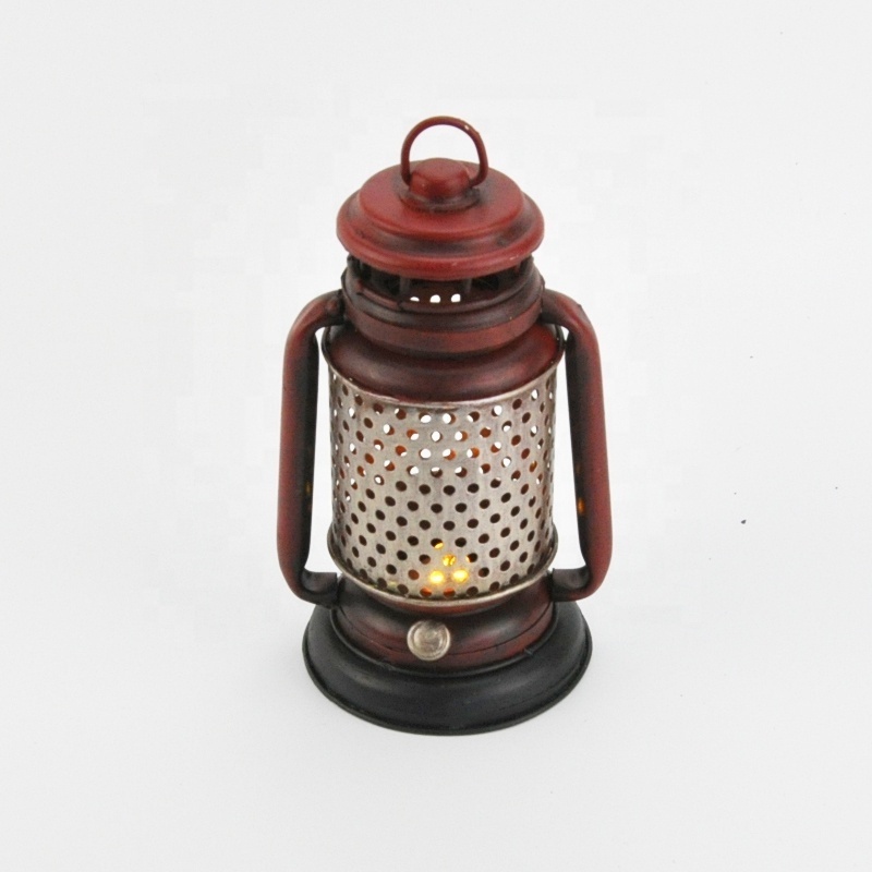 Camping Outdoor Red Hanging Led Hurricane Lamp Kerosene Antique Oil Lantern Garden Decorative Metal Light Lamp