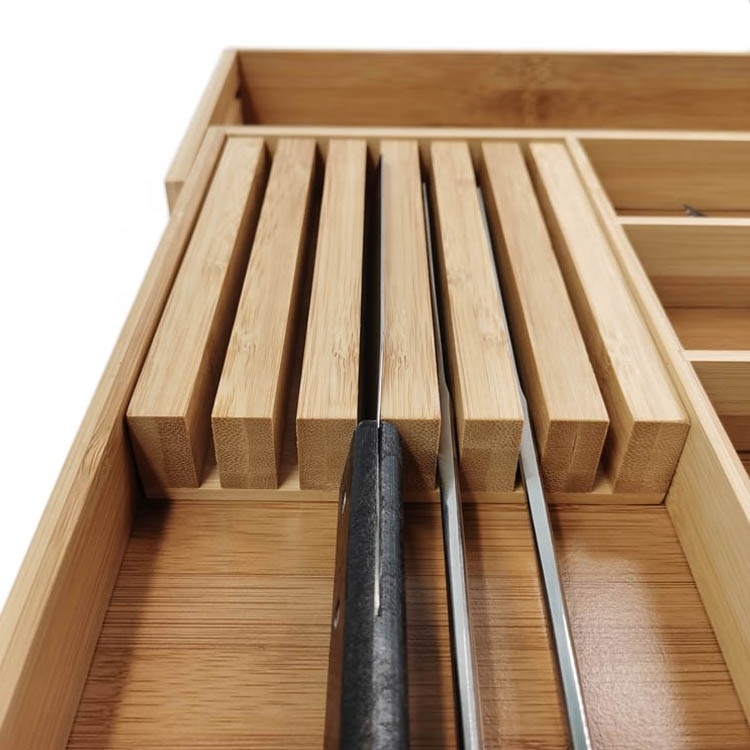 2022 Multifunctional Expandable Wooden Utensil Organizer Drawer Silverware Organizer Bamboo Cutlery Tray For Drawer