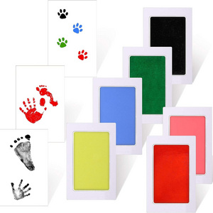 2024 Factory Price Imprint Hand And Foot Stamp Clean Dog Finger Ink Pad Essentials For Baby Dogs Paw Print Stamp