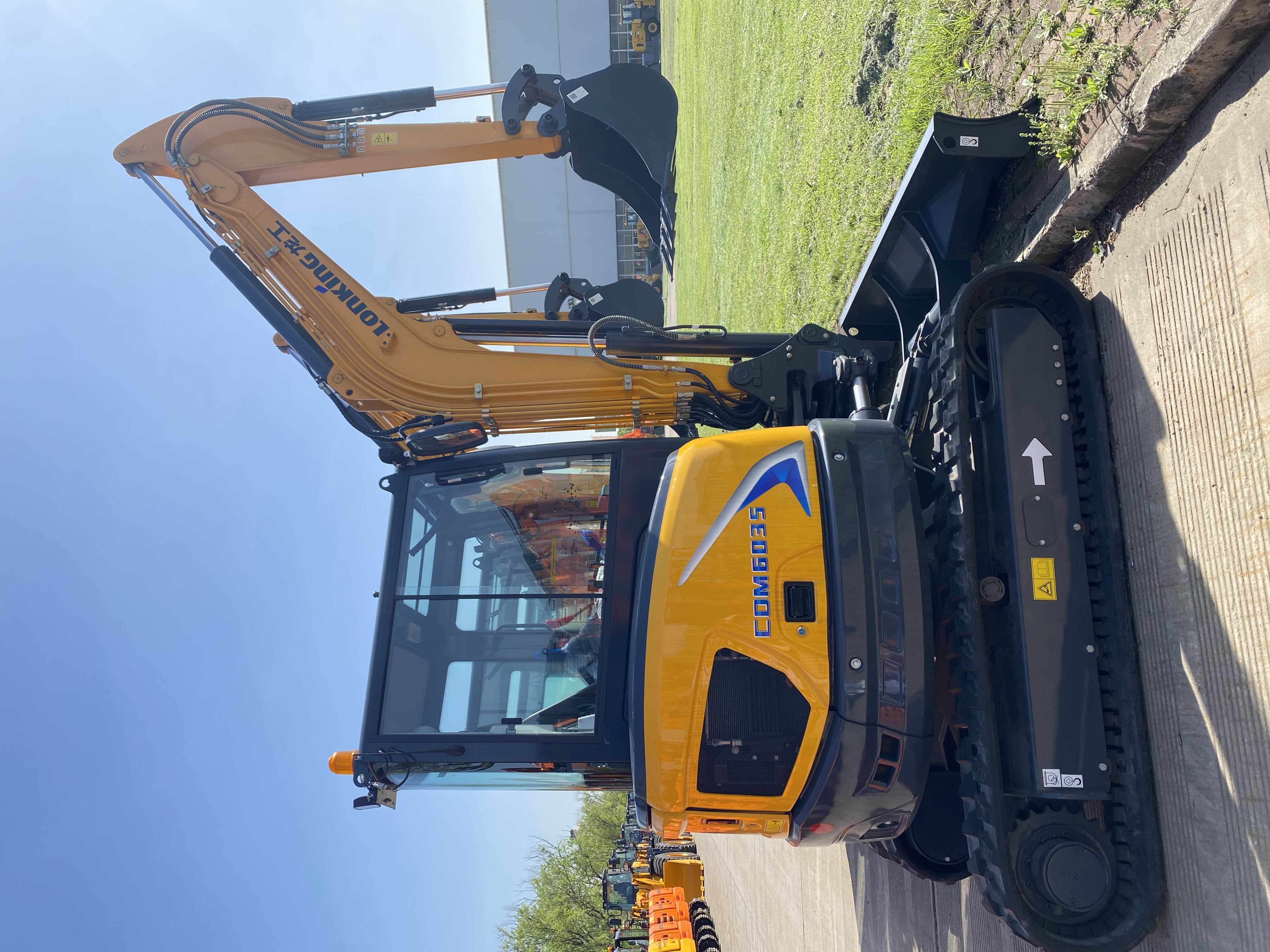 CDM6035 Lonking Mini Crawler Excavator 3.5Ton Mini Excavator Kubota Engine