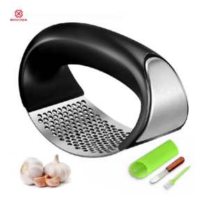 Kitchen Gadgets Garlic Chopper Stainless Steel Garlic Mincer Crusher Garlic Press Rocker with Ergonomic Handle