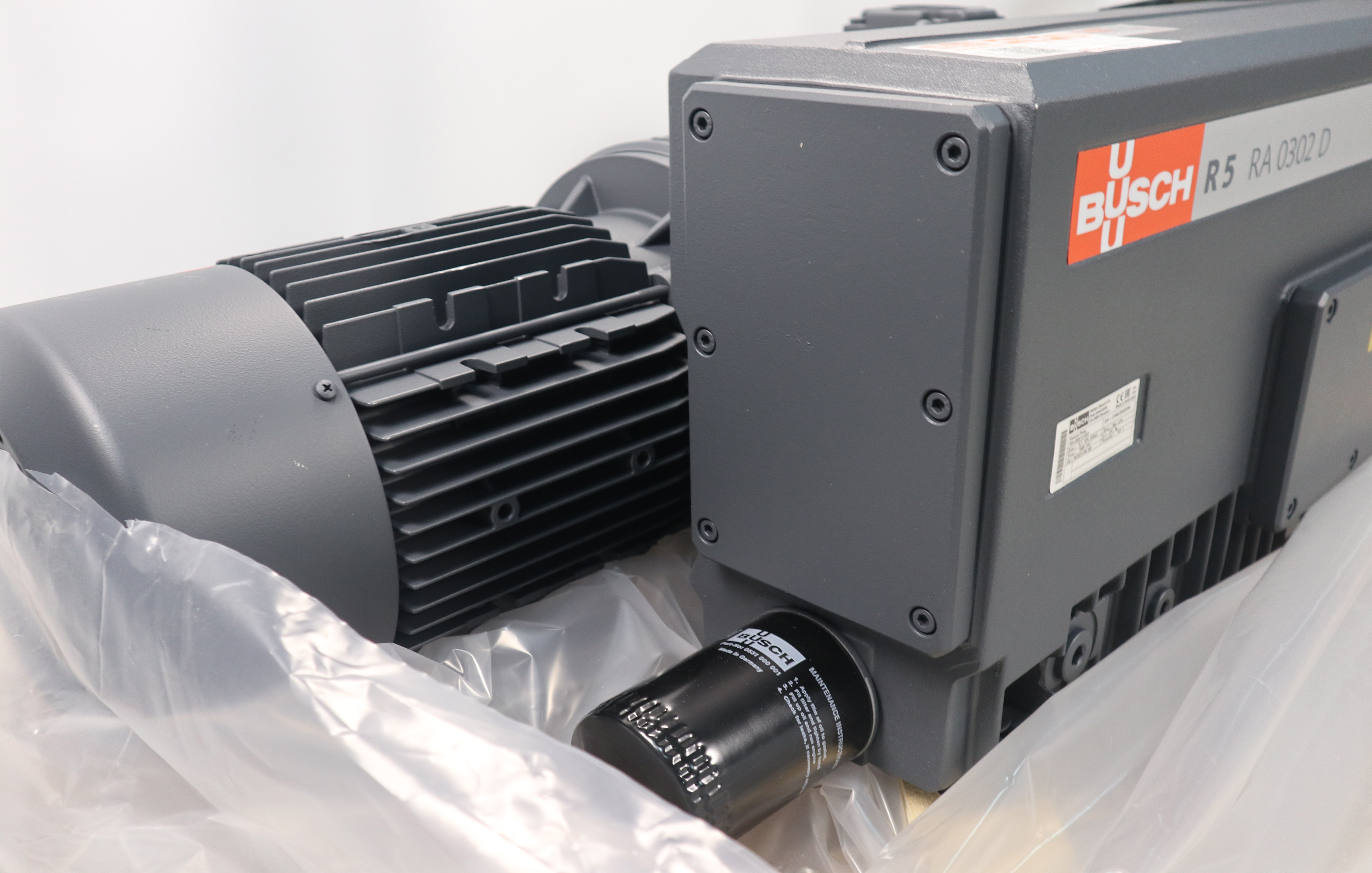 alternator AC 220V vacuum pump GERMANY VACUUM PUMP R5RD0360A